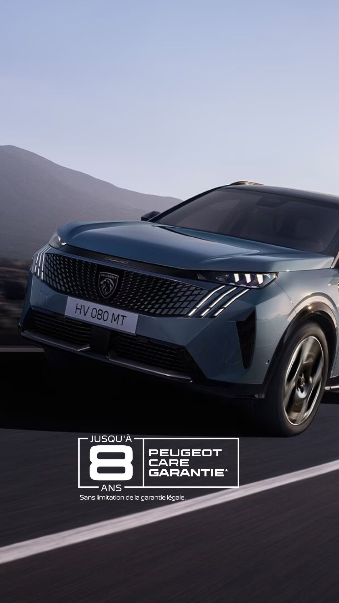 PEUGEOT E-5008 vue avant