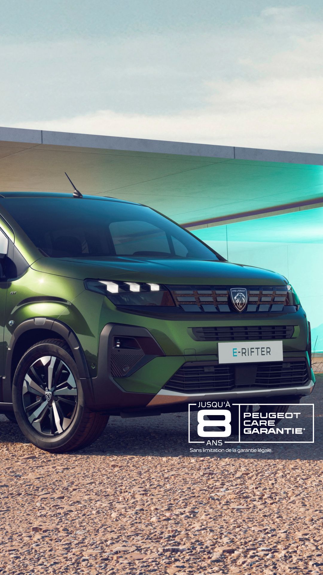 PEUGEOT E-RIFTER front view